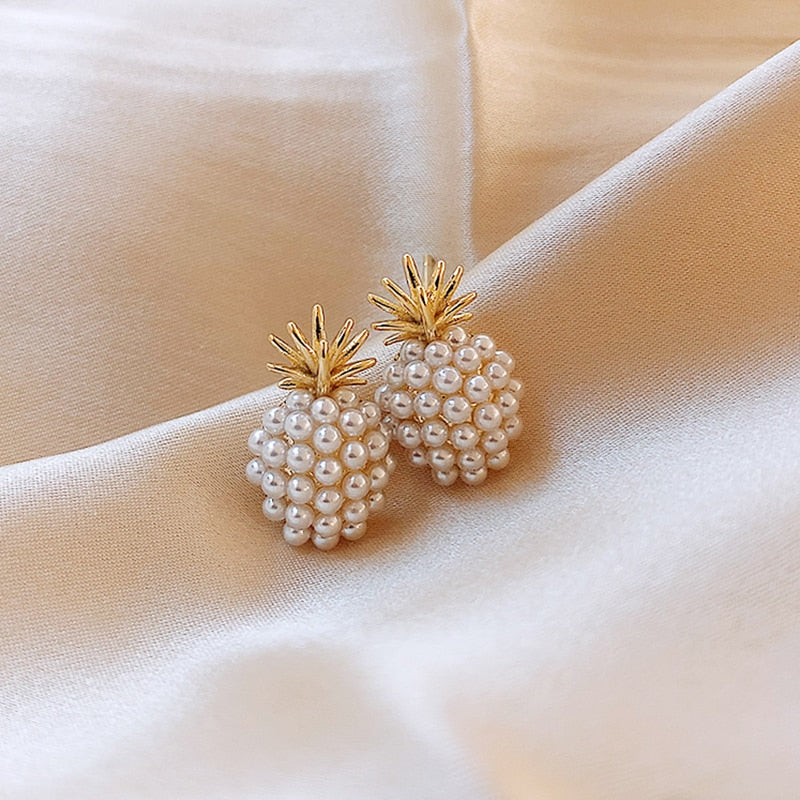 Brinco Pineapple cravejado de Cristais - Delicado e Elegante